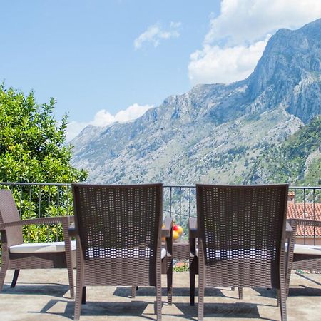Apartments Mezini 11 Kotor Kültér fotó