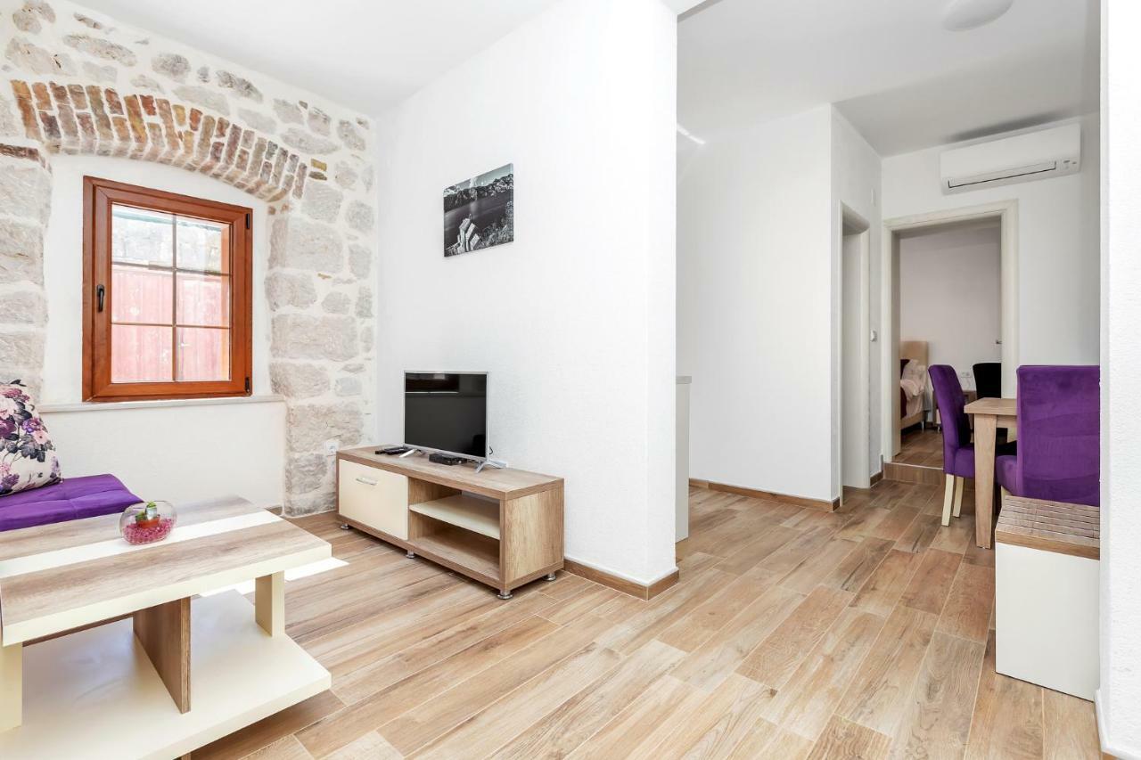 Apartments Mezini 11 Kotor Kültér fotó