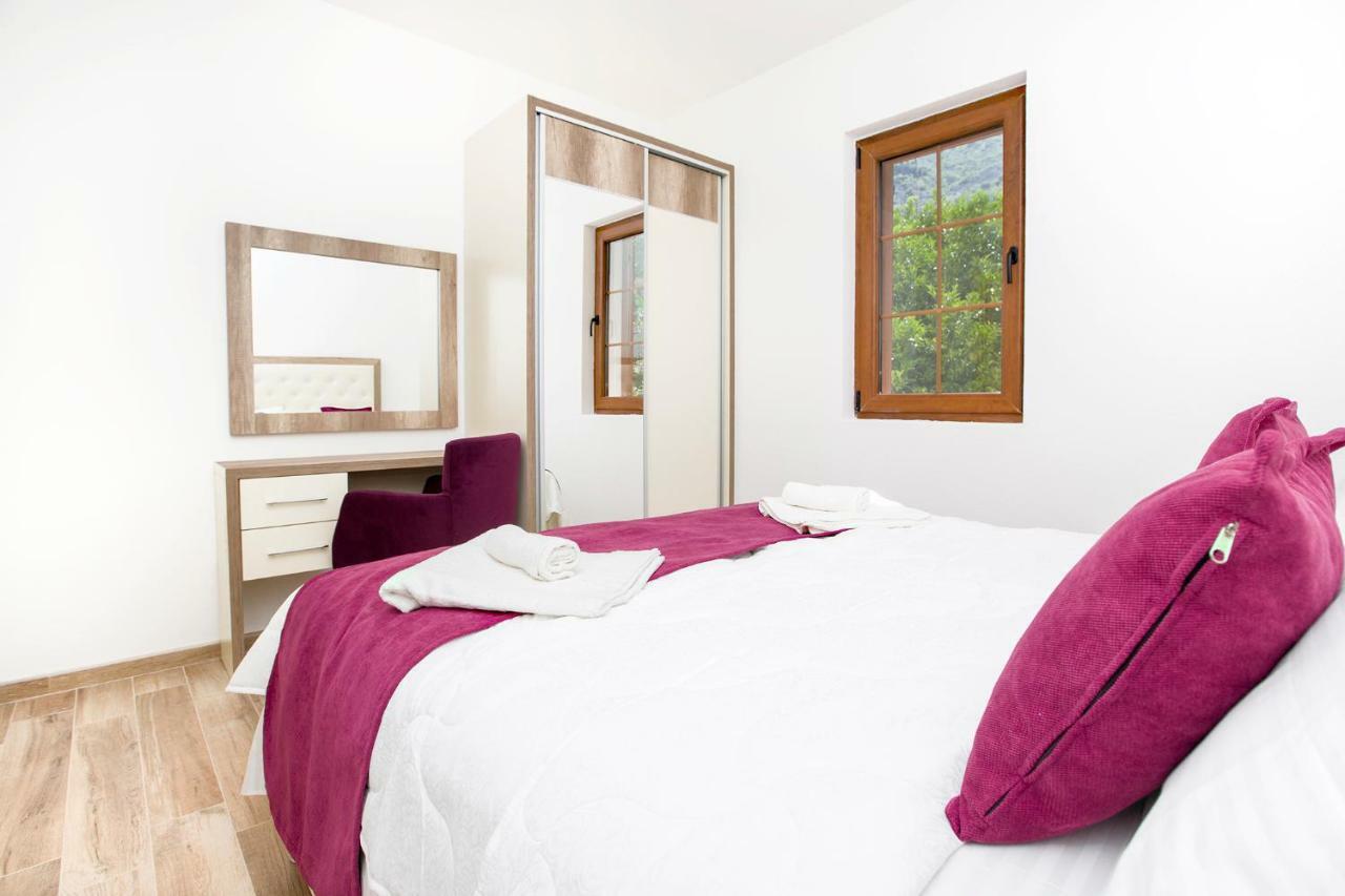 Apartments Mezini 11 Kotor Kültér fotó