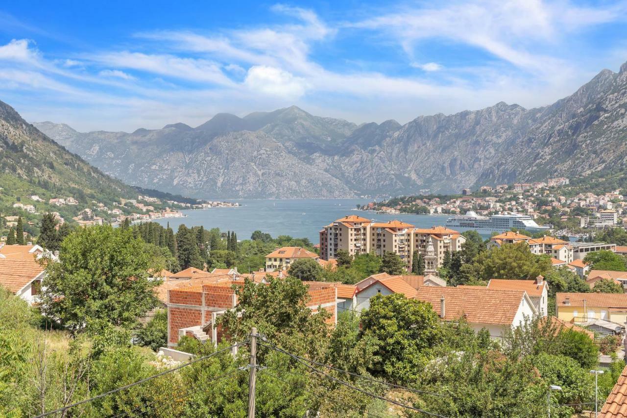 Apartments Mezini 11 Kotor Kültér fotó